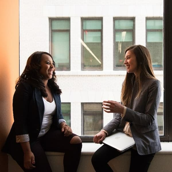 Dialogue entre femmes sur le bilan de compétences