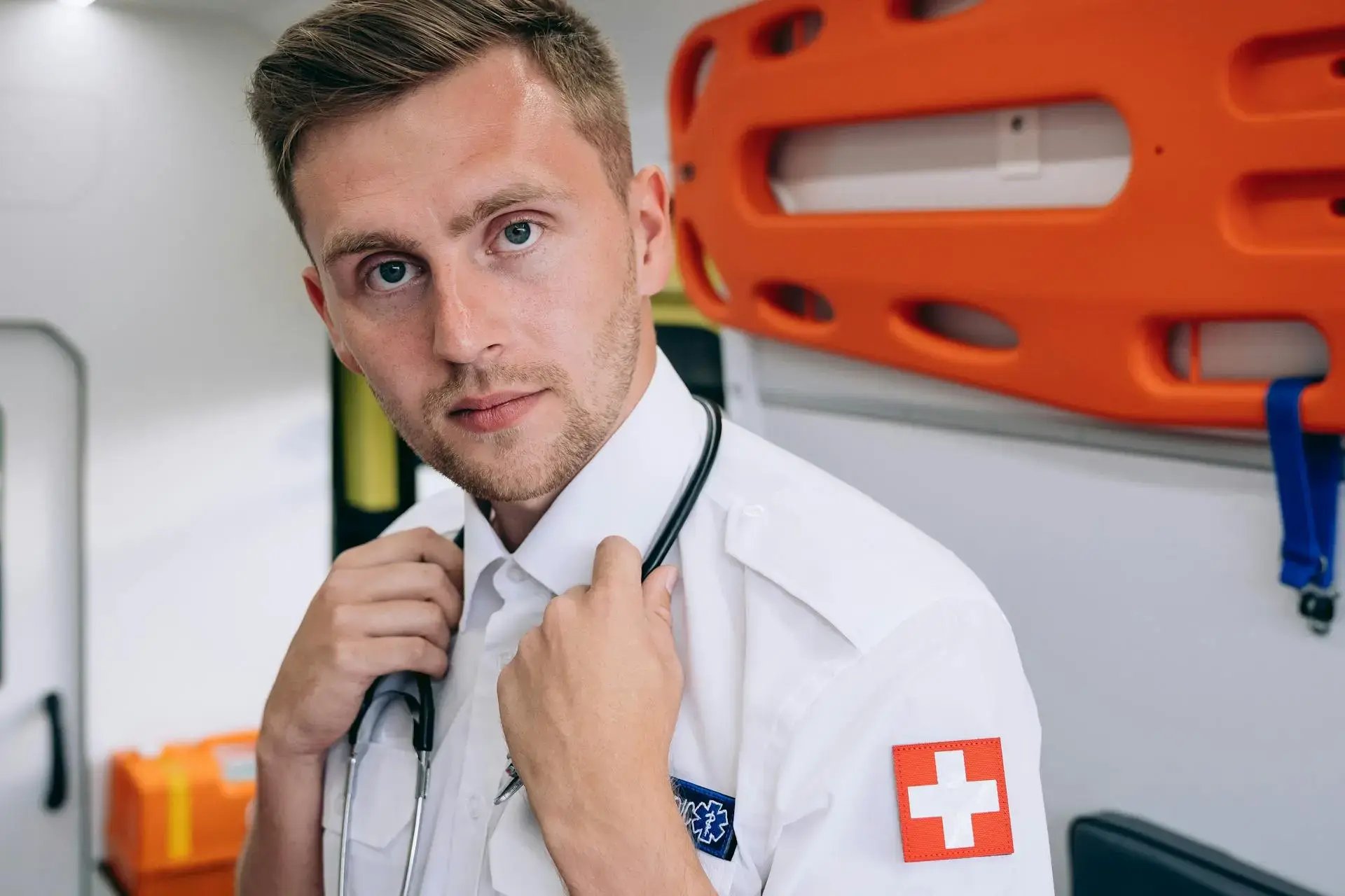 ambulancier-stetoscope