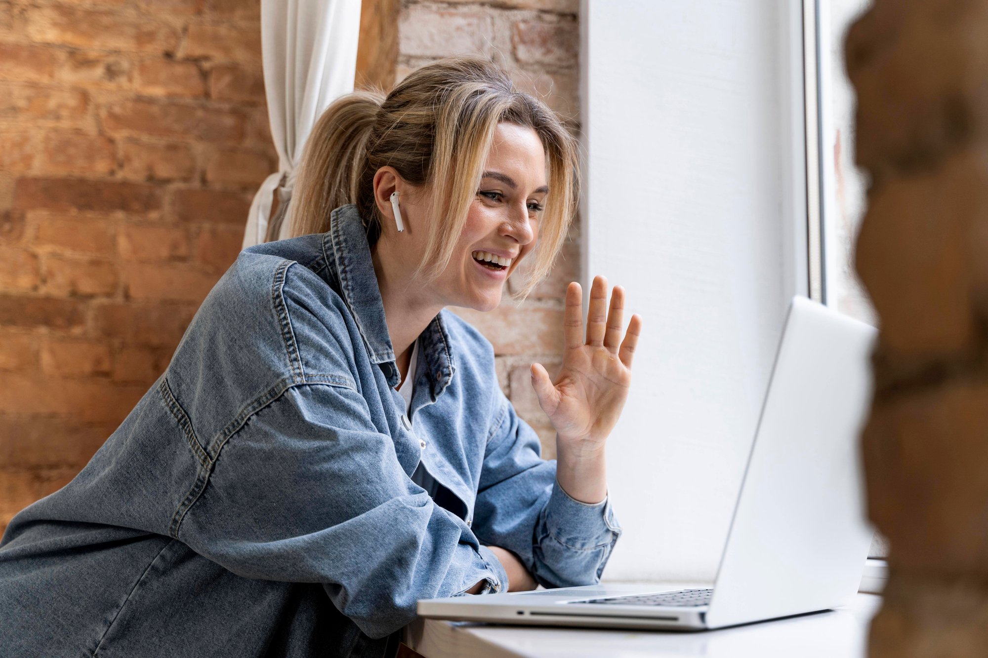 woman-home-having-videocall-with-family woman-home-having-videocall-with-family